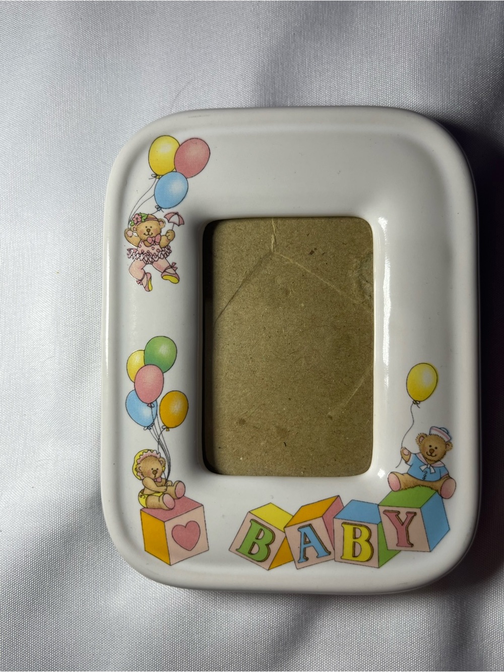 Vintage 90s Baby Picture Frame Teddy Bears & Balloons 2” x 3” - Picture 1 of 3